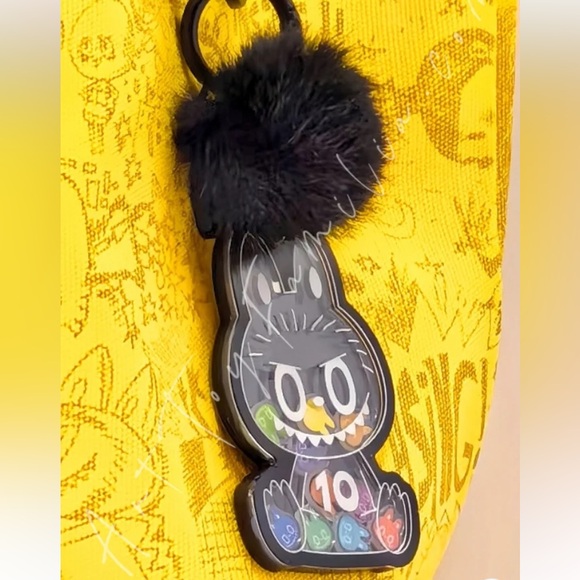 10th Anniversary Labubu Acrylic Shaker Keychain - Picture 7 of 7